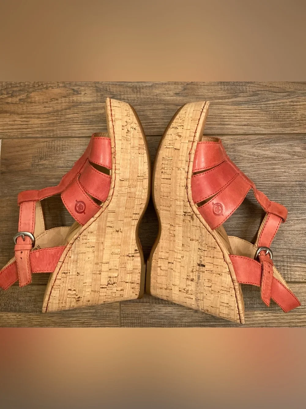 Born Women’s Nicolina Leather Wedge Sandals